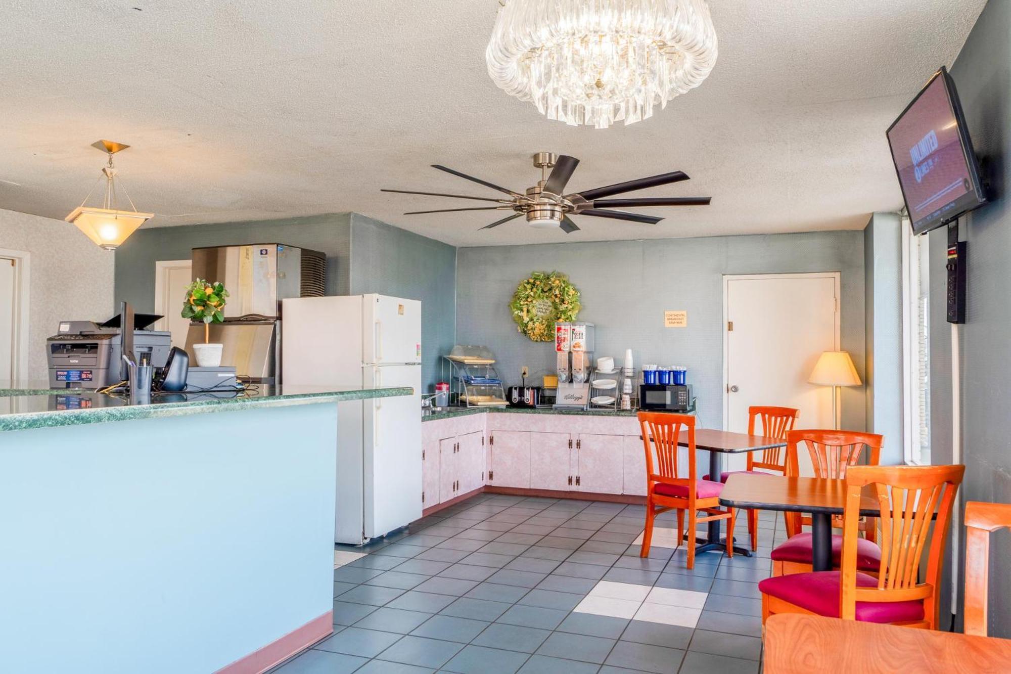 Motel Ozark Junction Mountain View By Oyo Extérieur photo