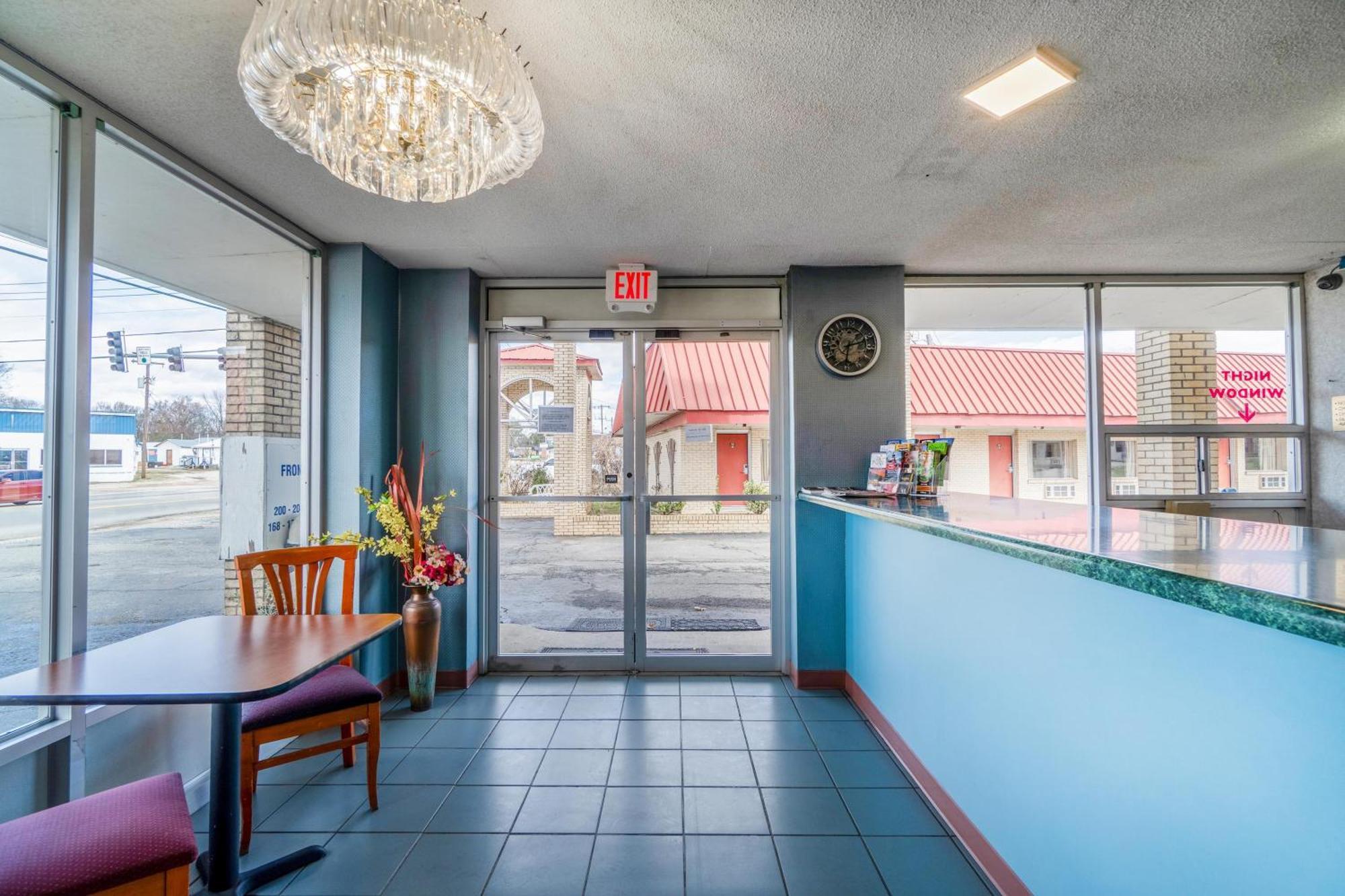 Motel Ozark Junction Mountain View By Oyo Extérieur photo