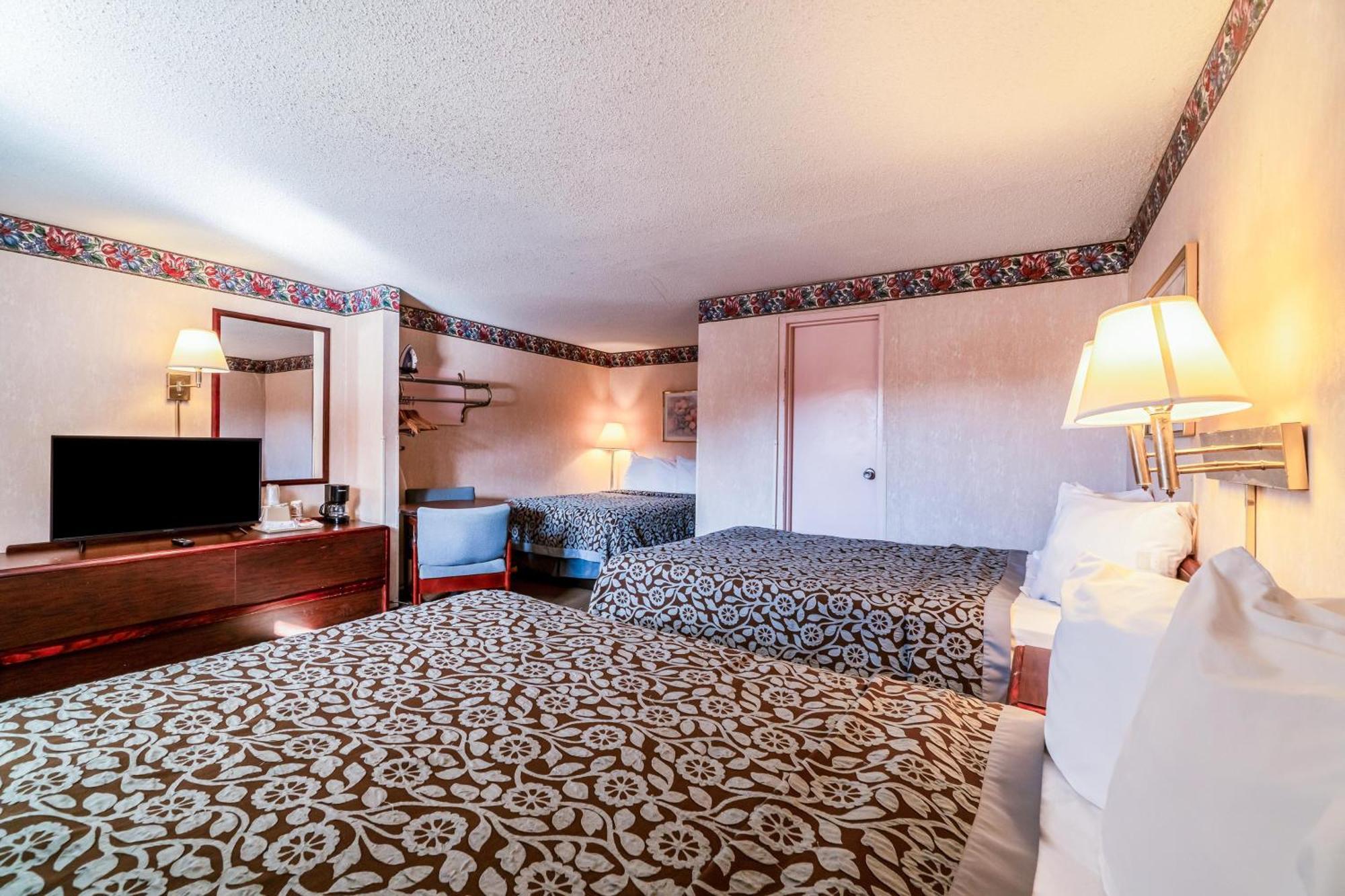 Motel Ozark Junction Mountain View By Oyo Extérieur photo