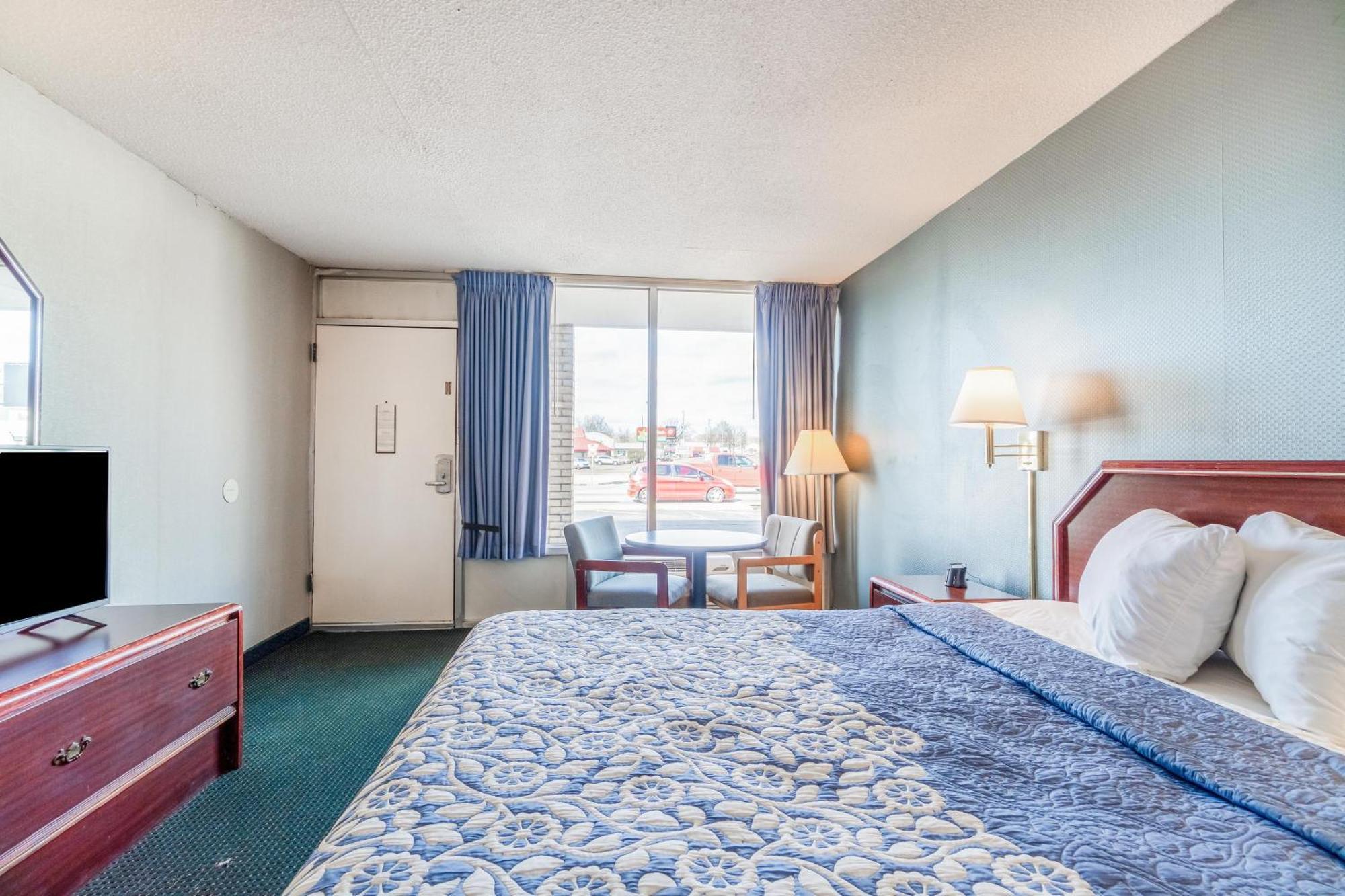 Motel Ozark Junction Mountain View By Oyo Extérieur photo