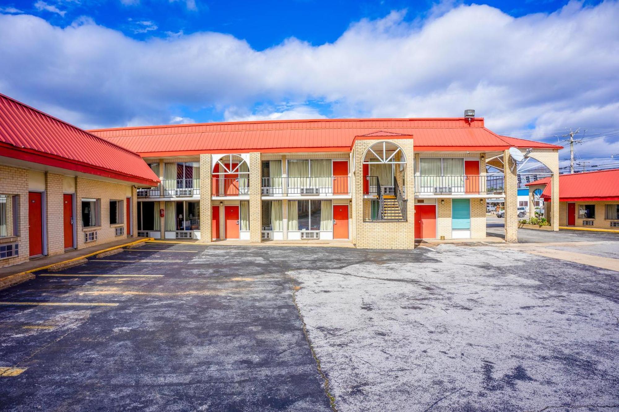 Motel Ozark Junction Mountain View By Oyo Extérieur photo