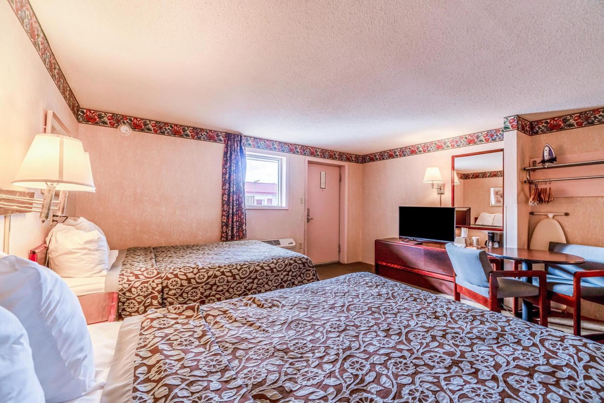 Motel Ozark Junction Mountain View By Oyo Extérieur photo