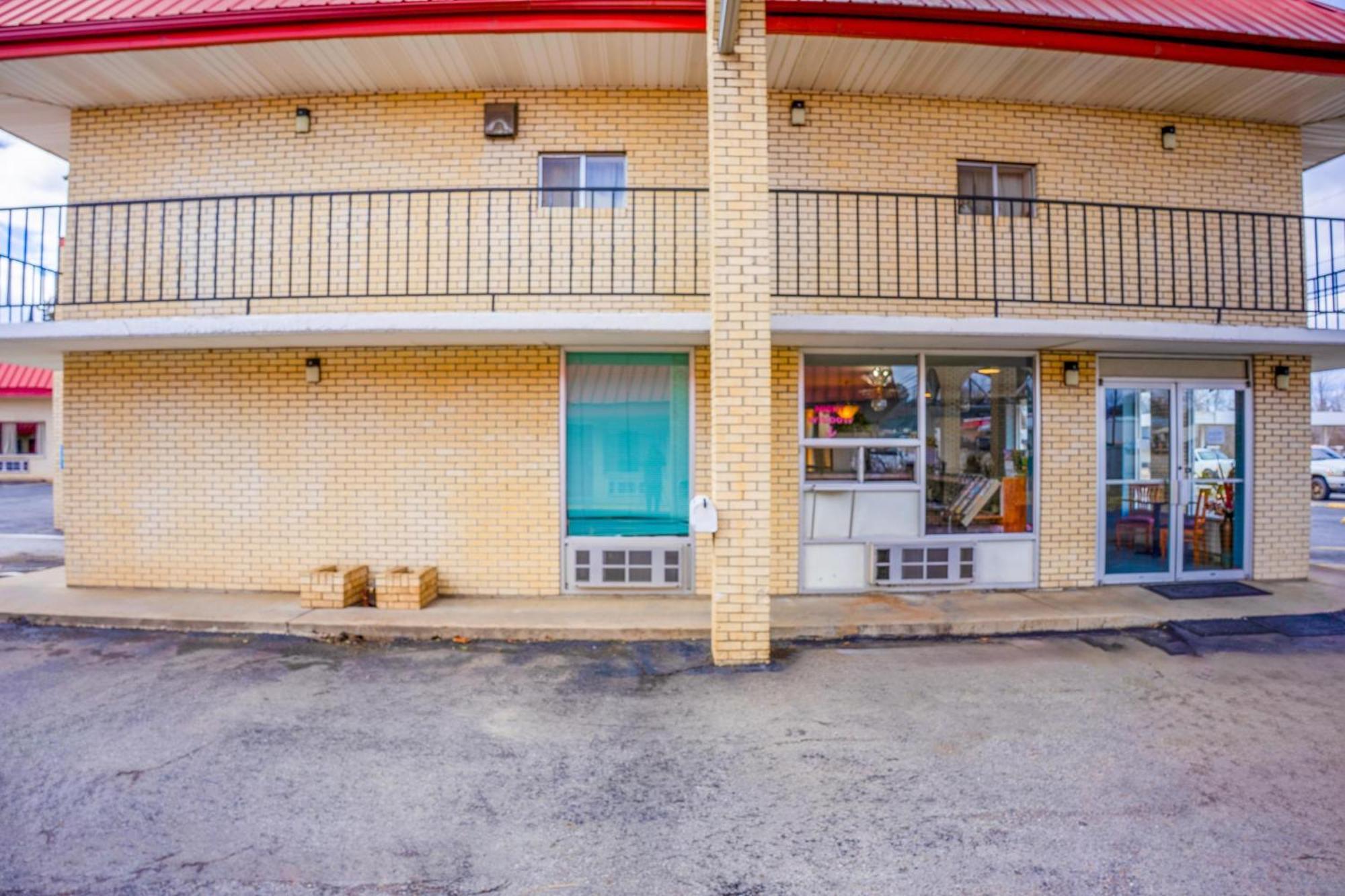 Motel Ozark Junction Mountain View By Oyo Extérieur photo