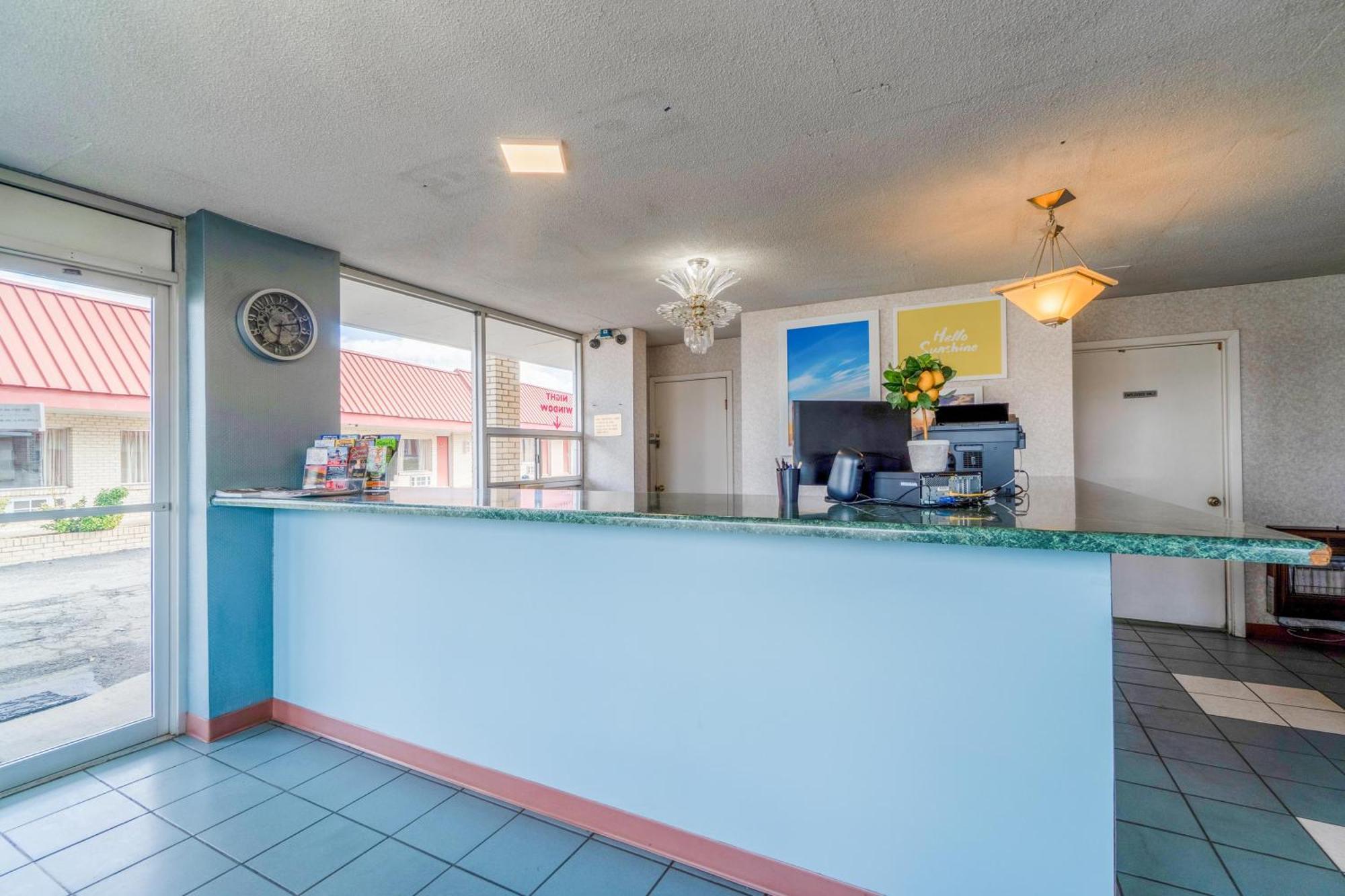 Motel Ozark Junction Mountain View By Oyo Extérieur photo