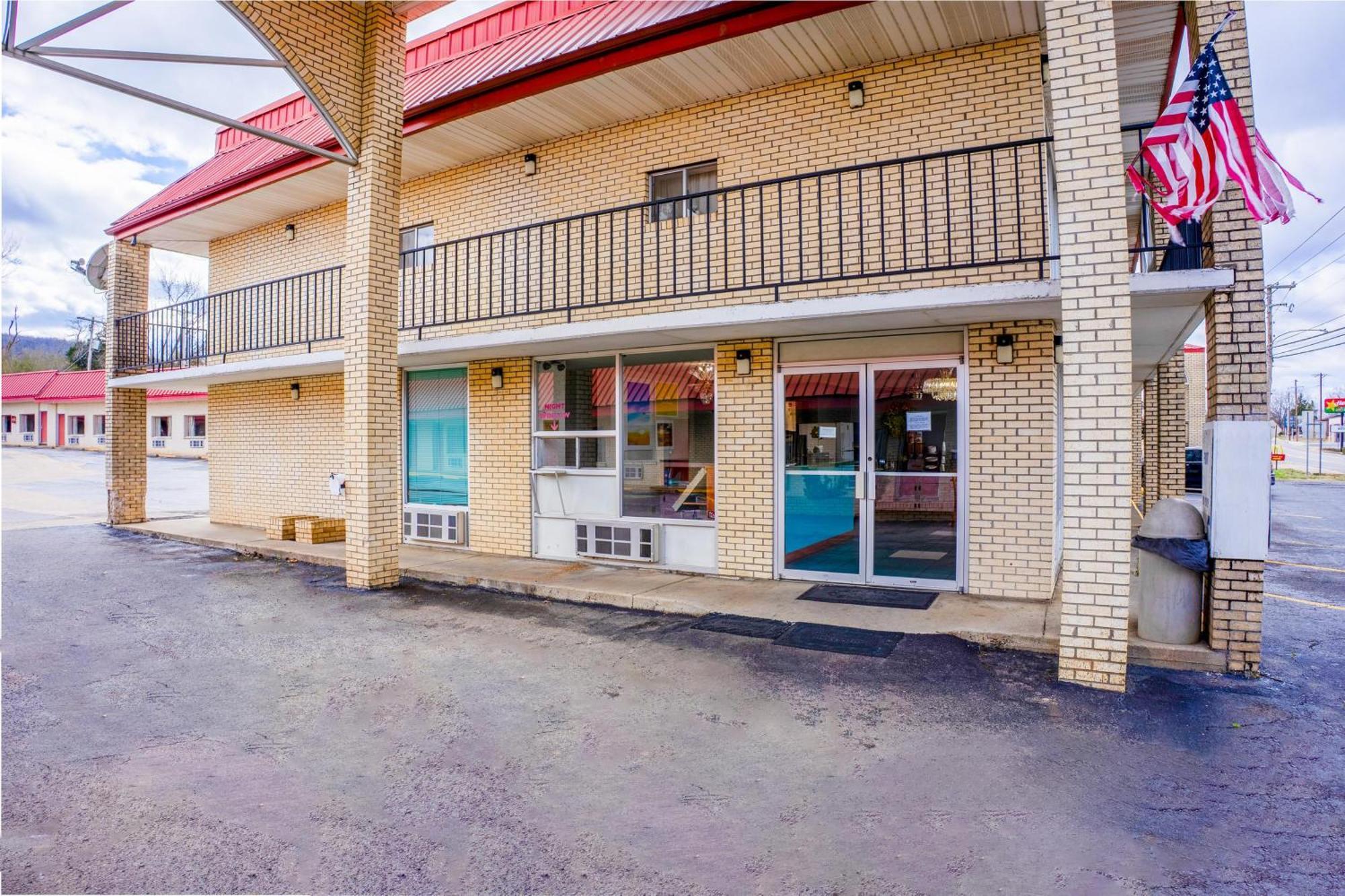 Motel Ozark Junction Mountain View By Oyo Extérieur photo