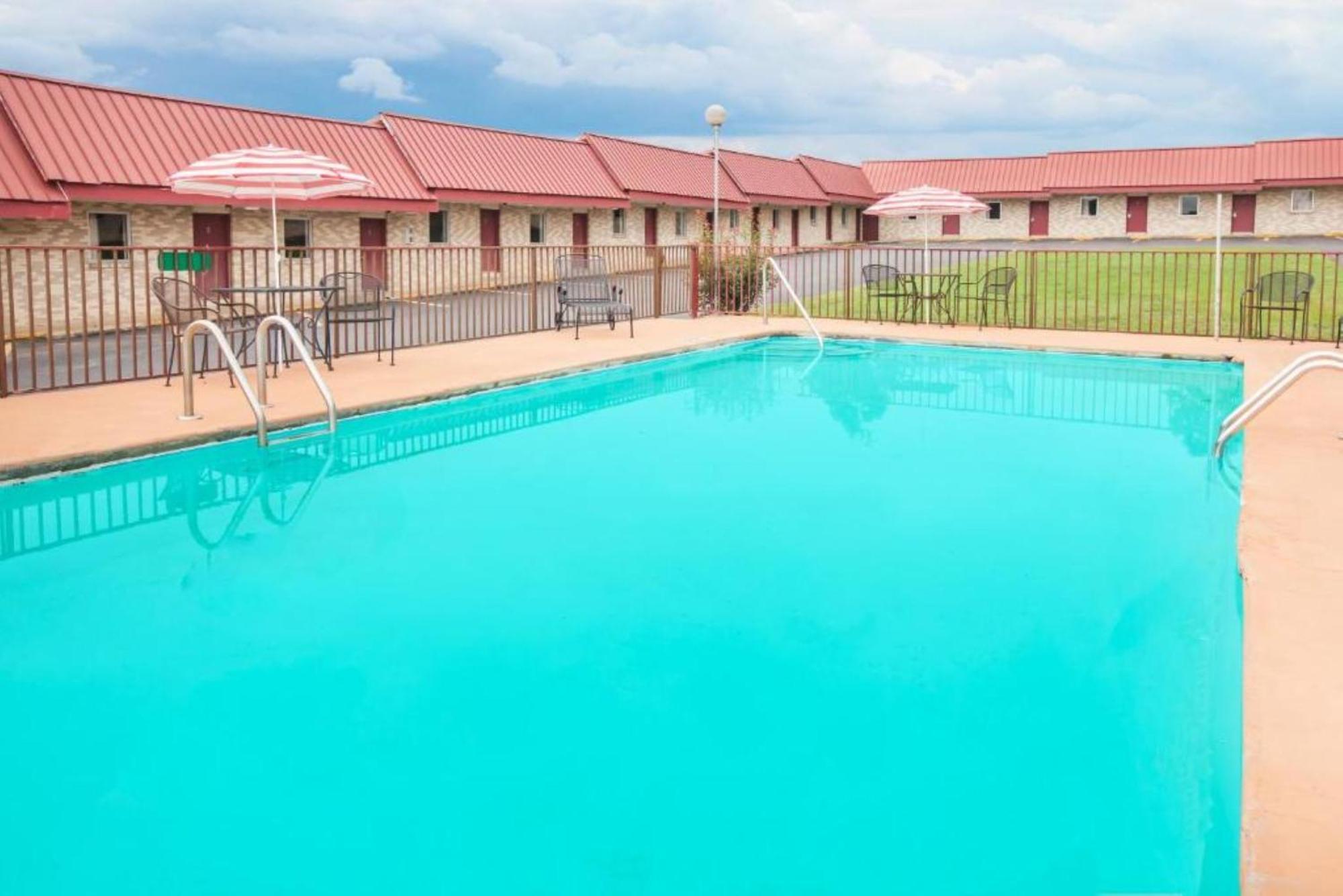 Motel Ozark Junction Mountain View By Oyo Extérieur photo